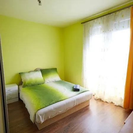 Egyetemváros - A. Apartman Pécs